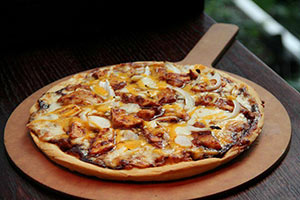 bbq chicken thin crust pizza